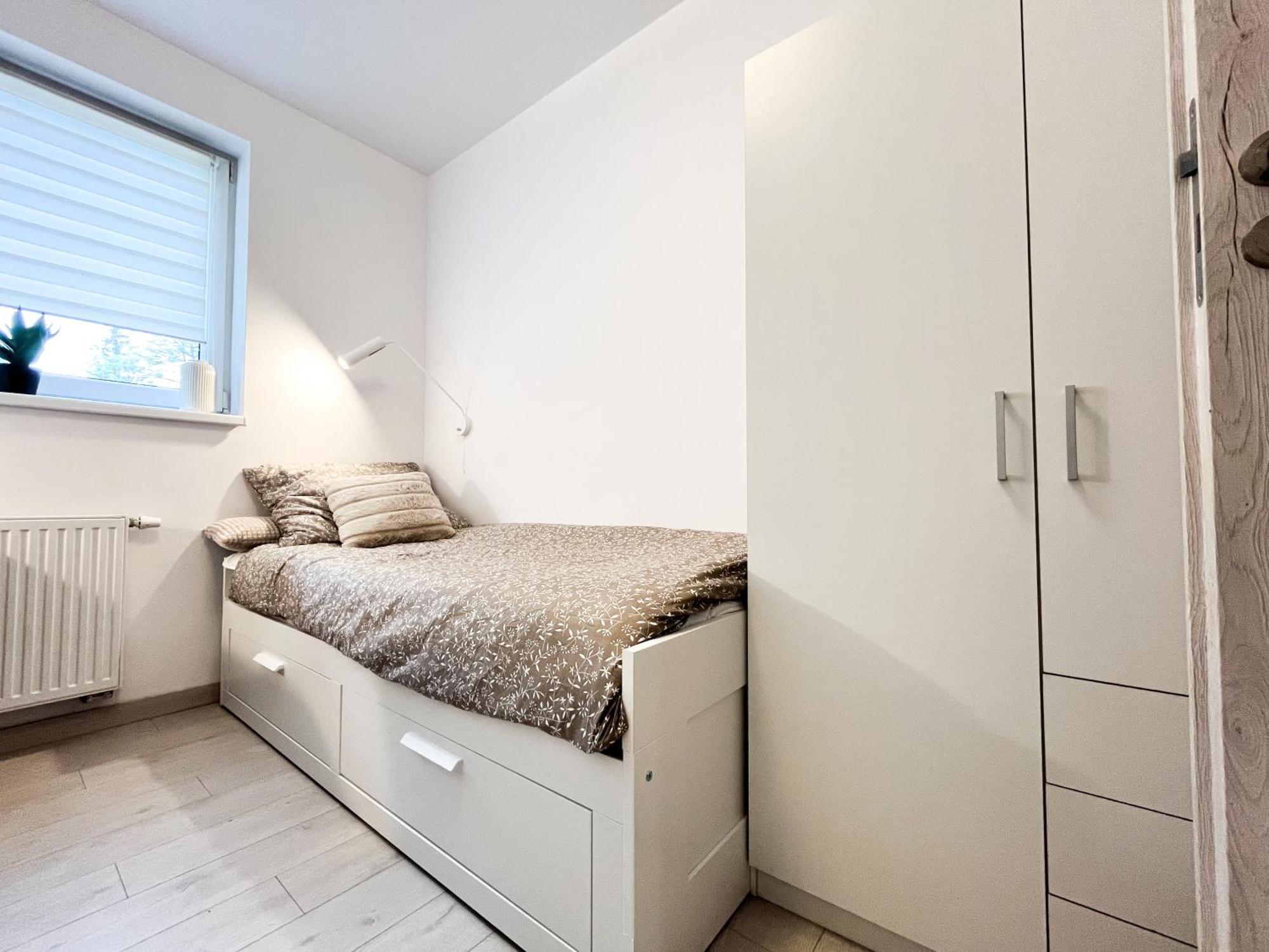 Walk To Park, Modern 2Bd Kitchen! Balcony, Parking Apartment Wroclaw Bagian luar foto