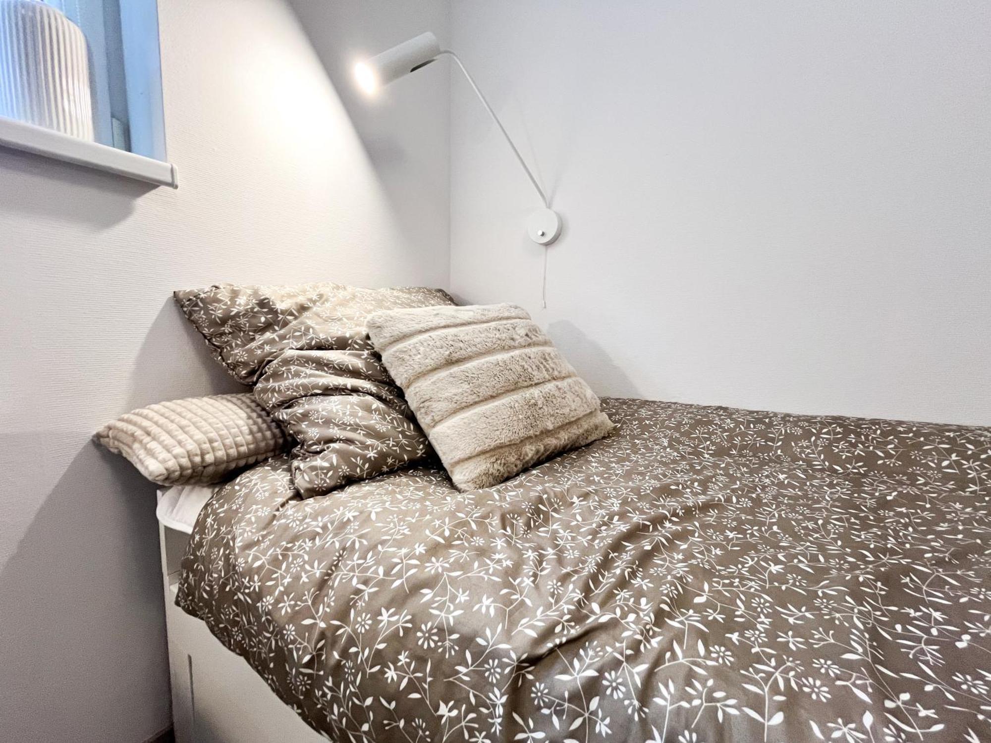 Walk To Park, Modern 2Bd Kitchen! Balcony, Parking Apartment Wroclaw Bagian luar foto